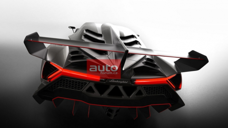 Illustration for article titled More Photos Of The $4.6 Million Lamborghini Veneno